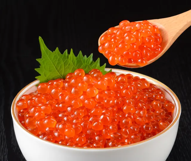 北海道産！まろやかで深み増す いくら醤油漬200g