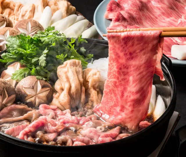 【選べるギフトセット】近江牛霜降り すき焼きしゃぶしゃぶ 500ｇ　【化粧箱入】