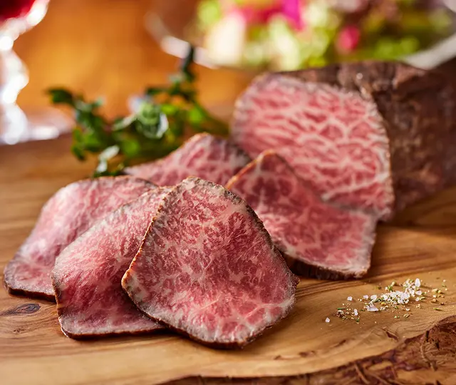 白雲 奥出雲和牛のローストビーフ （モモ250gブロック）＆八雲塩