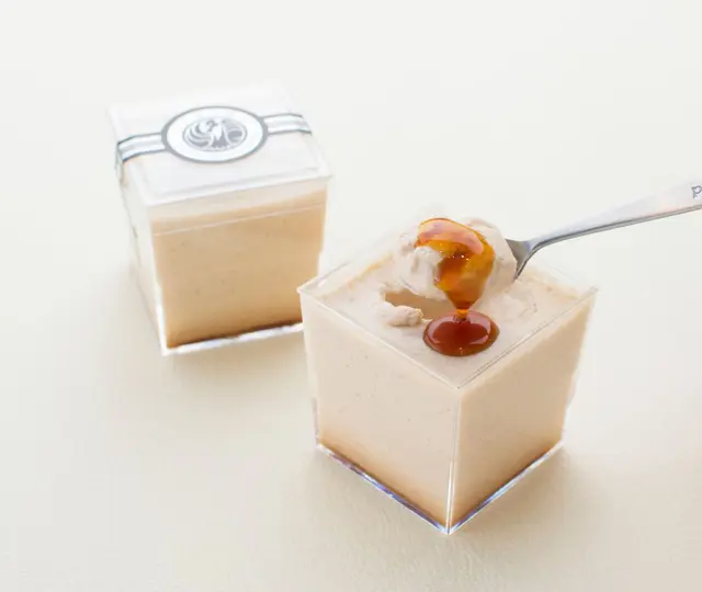 江戸流行婦凛（プリン）-プレーン×苺-　6個入り