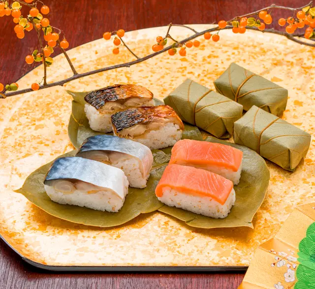 特製柿の葉すし「吉野傳」3本組の画像