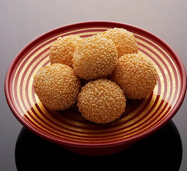 ゴマ団子 10個入りの画像