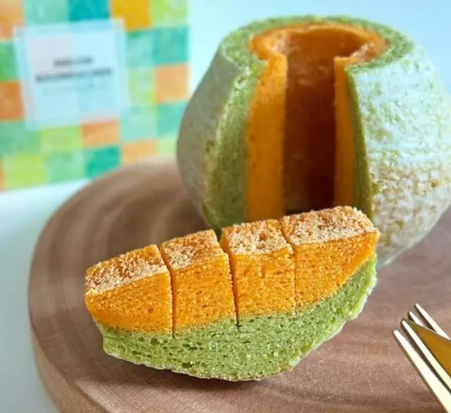 ご褒美メロン（バウムクーヘン）の画像