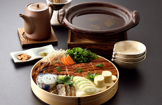 【期間限定】料亭の贅沢うなぎ鍋
