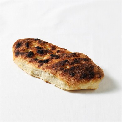 自家製スモークチーズ塩パン