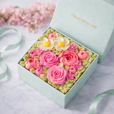 食べられるお花のボックスフラワーケーキ【Peach Pink】
