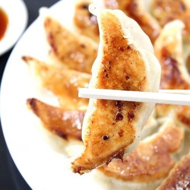 手包みジャンボ餃子30個入