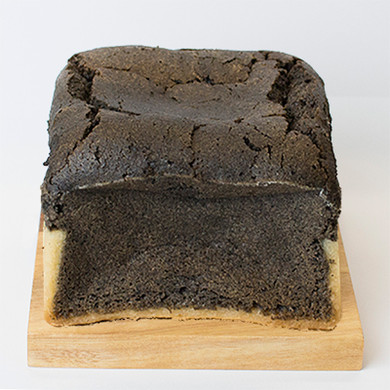 黒ごまパウンドケーキ（ハーフ）