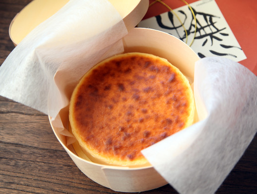 ふるさと半生チーズケーキ