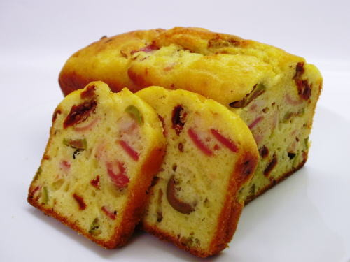 オリーブケーキ（ケークサレ）