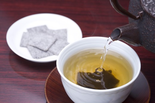 塩昆布茶 初音 100g
