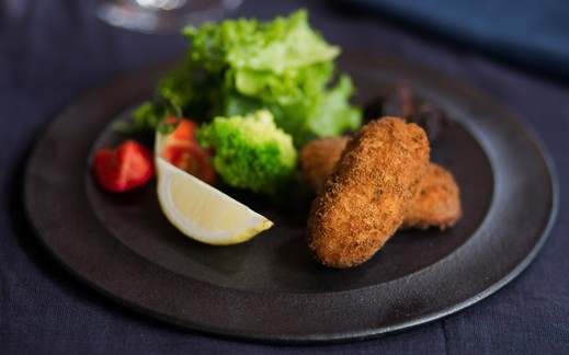 大きなカキフライ　〔パセリとチーズ味〕