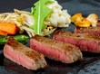最高級飛騨牛【山勇牛】赤身100g×2とサーロイン200gのステーキ食べ比べセット