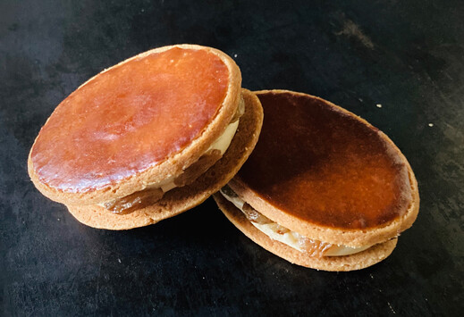 フォアグラレーズンサンド（Sandwich au foie gras et aux raisins）