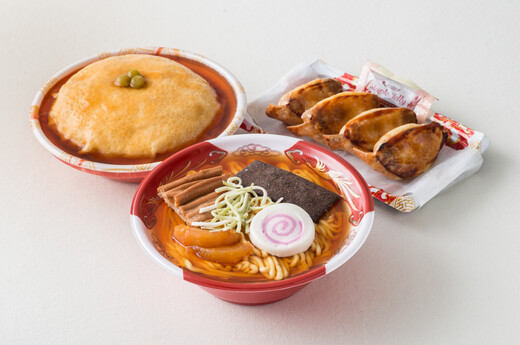 駅前食堂シリーズ ラーメン+天津飯+ギョウザ(おかもち入り)（そっくりケーキ）