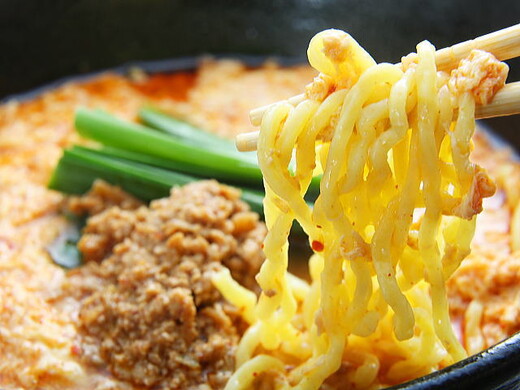 博多辛麺2食入り