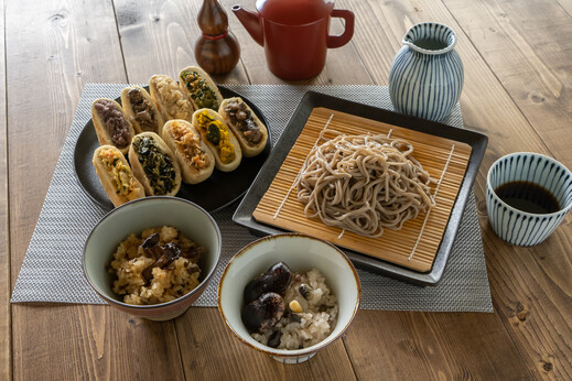 信州 食べつくしセット（おやき・生そば・おこわ）