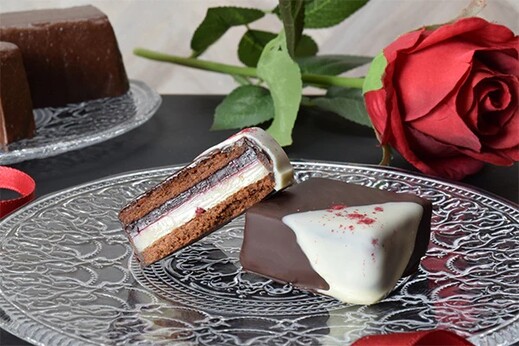 【2023 Valentine's day】チョコレートサンド（リッチカカオ・ミルク・koi信州ラズベリー各2個入）
