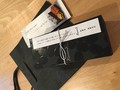 黒のお洒落なパッケージ