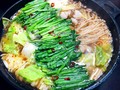 スープが輝き美味しそうな香りが漂います。