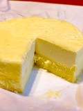 ふんわりトロける感が伝わってくるケーキ