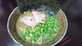 煮干しと醤油の香り。