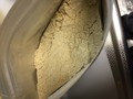 粉末でサラサラしてました