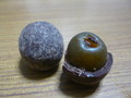 丸ごと一個のオリーブが入っています
