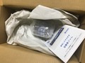 割れないように軽く包装されています。