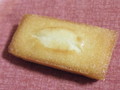 黄金色できれいな四角。美しいお菓子ですね