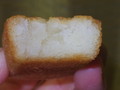 しっとりやさしい口どけの生地です