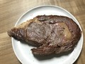 お皿からはみ出る大きさ！
