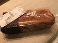 ダンボールから出したボローニャの食パン！