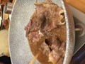 お肉を焼いているところ