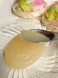 涼しげで夏らしい。味は白桃そのもの！