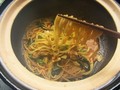 旨味が凝縮のスープが麺に絡んで美味しい！