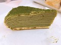 クリームの中に茶色く見えるのが小豆です