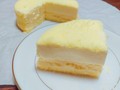 カットで分かるふわっふわなチーズケーキ
