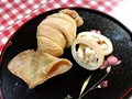 厚みのあるイカに足が詰まっています