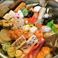 煮込んでいるお鍋が華やかに♪