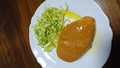 チキンサラダにしました。