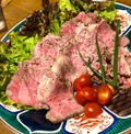 スライスに苦労して盛り付けました。