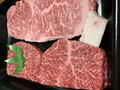 2種類のステーキ