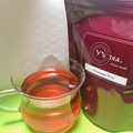 紅茶だけど、「乾杯〜！」
