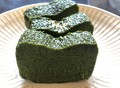 ぎっしりな抹茶がつまった断面
