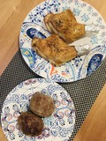 ハンバーグも骨付き鷄もすごく美味しい！