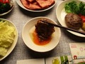 1枚でたっぷり！ハンバーグは素材で勝負！