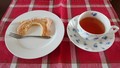 紅茶やコーヒーと一緒に