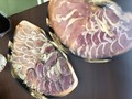 奥がたたき、手前がしゃぶしゃぶ用です