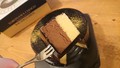 二層の生地が美味しさのポイント！